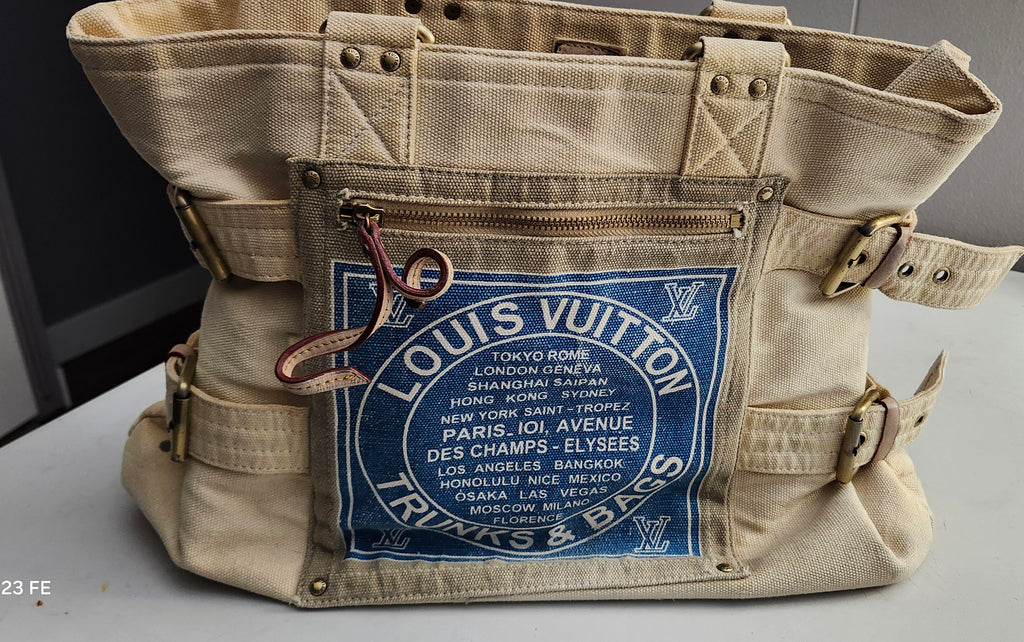 Rare Vintage Louis Vuitton Trunks & Bags Tote